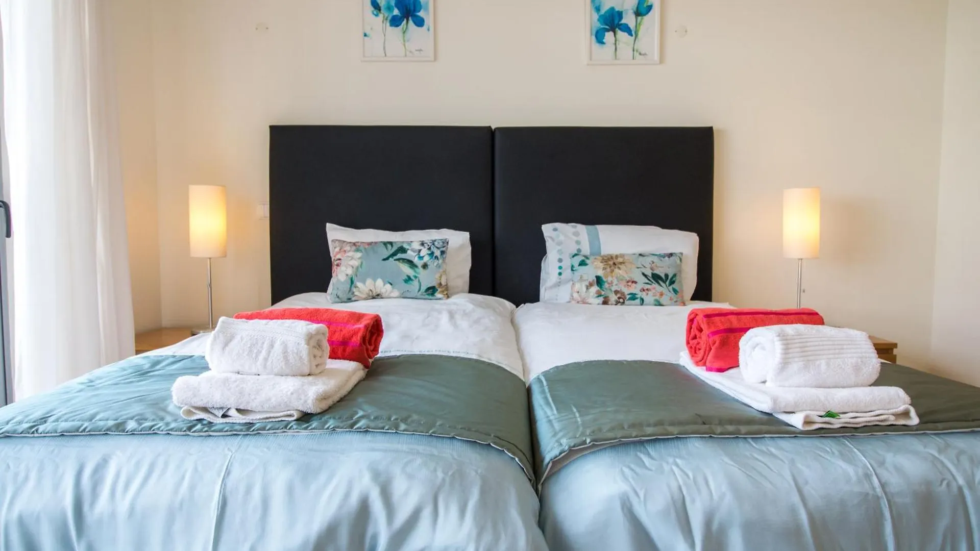 Albufeira Stylish Townhouse Apartment